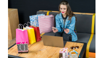 What Makes a Good Shopify Alternative for Chinese Sellers Going Global?