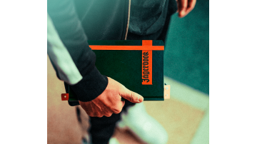 DESK BOOK BRO
