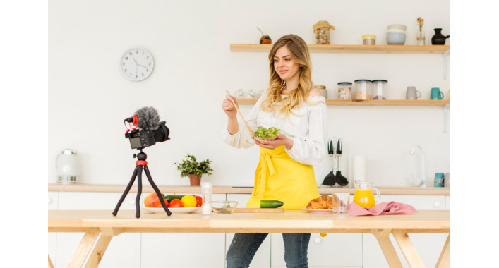 An influencer: who they are, what they do, and what their role is in marketing