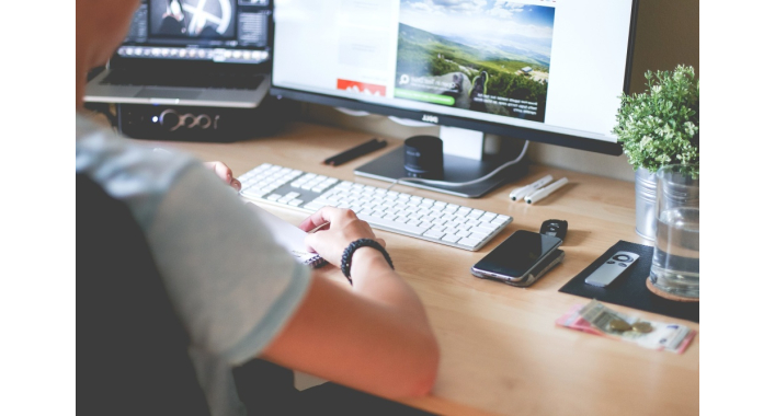 Beginner's step-by-step Guide: How to Create A Great Small Business Website